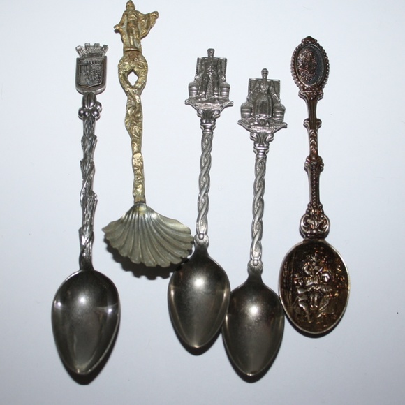 Vintage Accessories - Vintage Lot of collectors spoon set